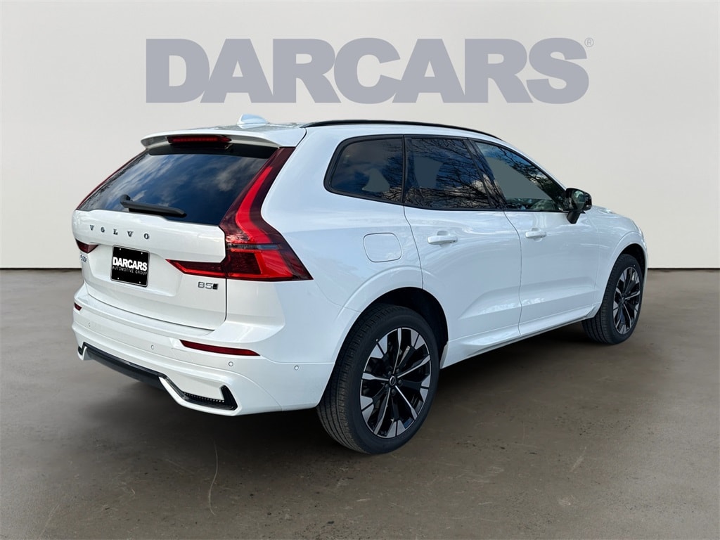 New 2026 Volvo XC60 B5 Plus SUV