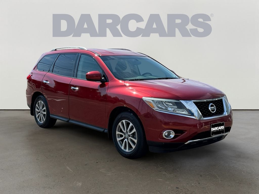 Used 2015 Nissan Pathfinder SV SUV