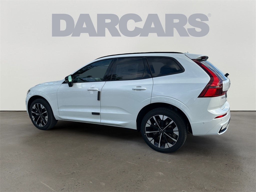 New 2026 Volvo XC60 B5 Plus SUV