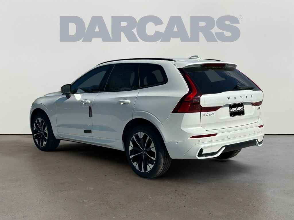 New 2026 Volvo XC60 B5 Plus SUV