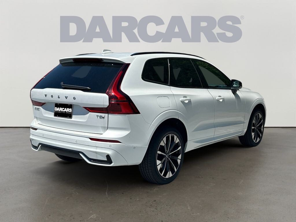 New 2026 Volvo XC60 plug-in hybrid T8 Plus SUV