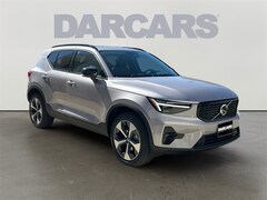 2026 Volvo XC40 B5 Plus AWD SUV