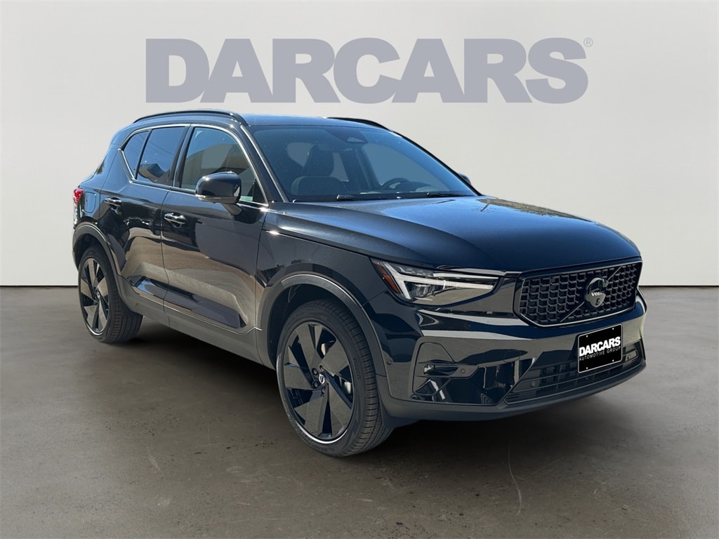 New 2026 Volvo XC40 B5 Ultra Black Edition SUV