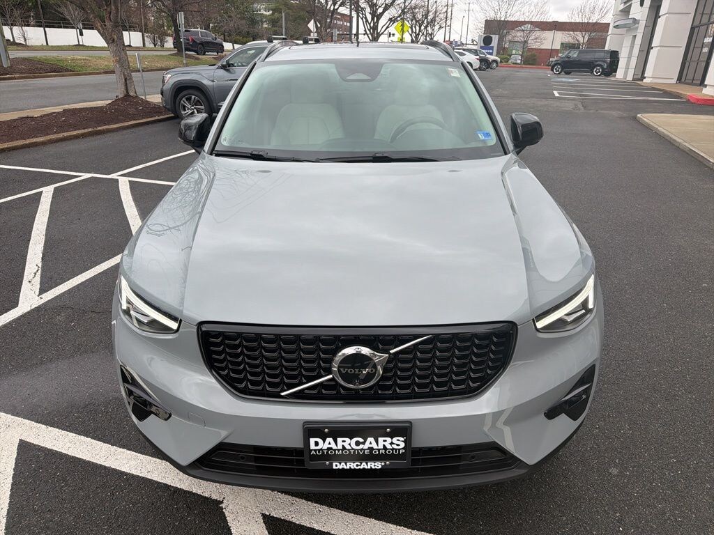 Certified 2026 Volvo XC40 B5 Plus SUV