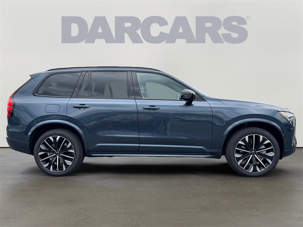 New 2026 Volvo XC90 B6 Ultra Dark Theme 7-Seater SUV