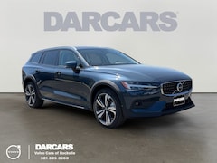 2026 Volvo V60 Cross Country B5 Plus AWD Wagon
