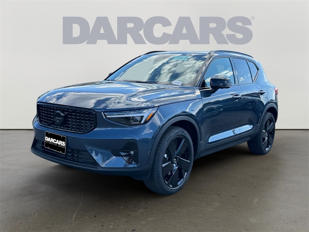 New 2026 Volvo XC40 B5 Ultra Black Edition SUV