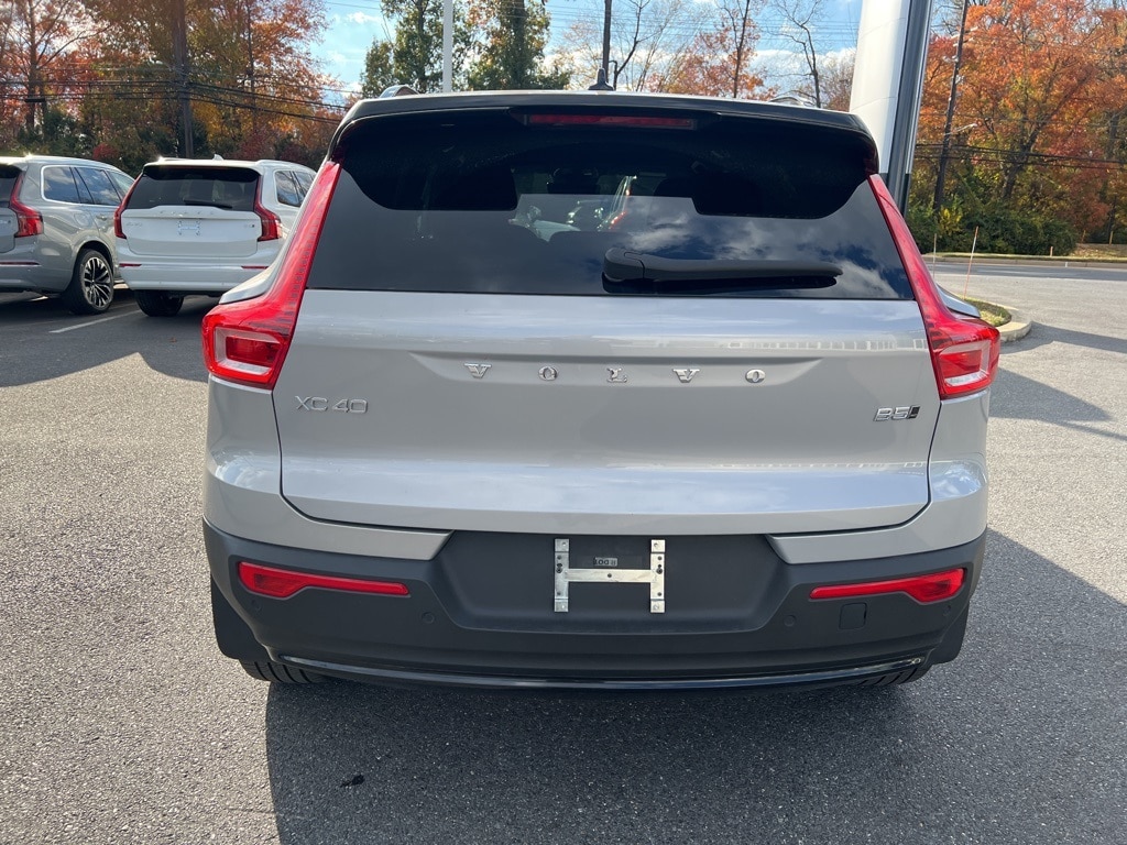 Certified 2023 Volvo XC40 Ultimate SUV