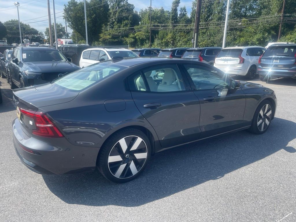 Used 2024 Volvo S60 Recharge Plug-In Hybrid Ultimate Sedan
