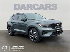 2026 Volvo XC40 B5 Plus AWD SUV