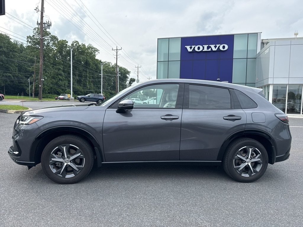 Used 2025 Honda HR-V EX-L with VIN 3CZRZ2H72SM720629 for sale in Rockville, MD