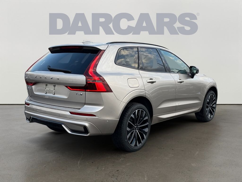 New 2026 Volvo XC60 plug-in hybrid T8 Ultra SUV