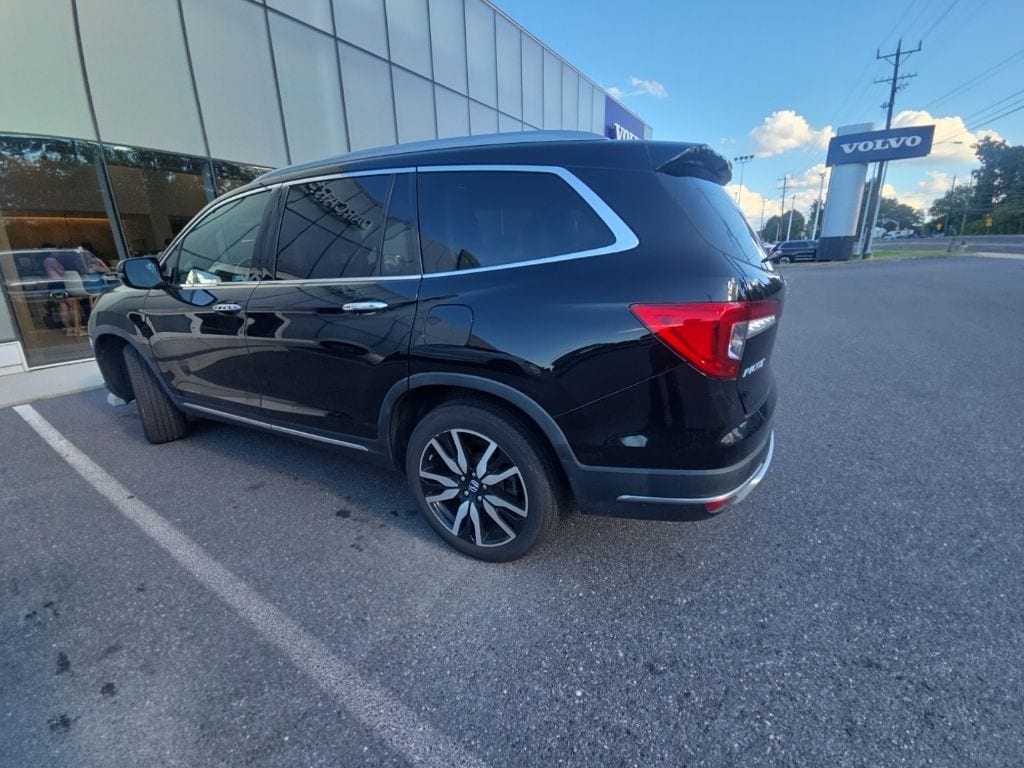 Used 2021 Honda Pilot Touring SUV