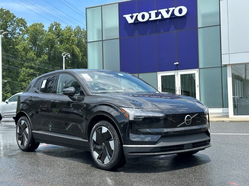 2025 Volvo EX30 Twin Motor Ultra