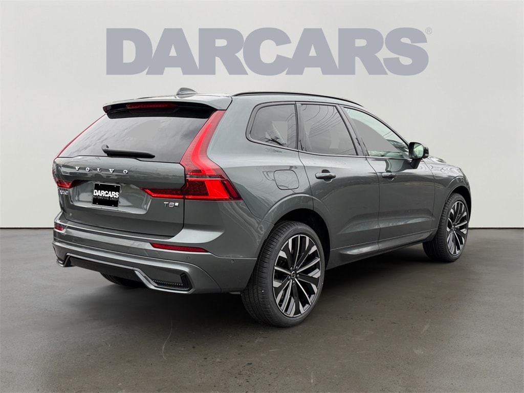 New 2026 Volvo XC60 plug-in hybrid T8 Ultra SUV