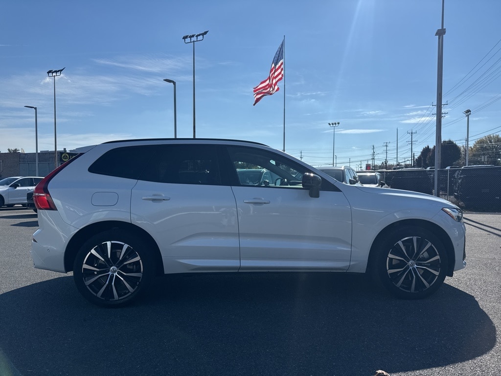 Certified 2023 Volvo XC60 B6 Ultimate Dark Theme SUV