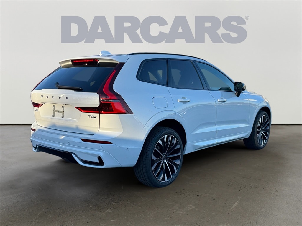 New 2026 Volvo XC60 plug-in hybrid T8 Ultra SUV