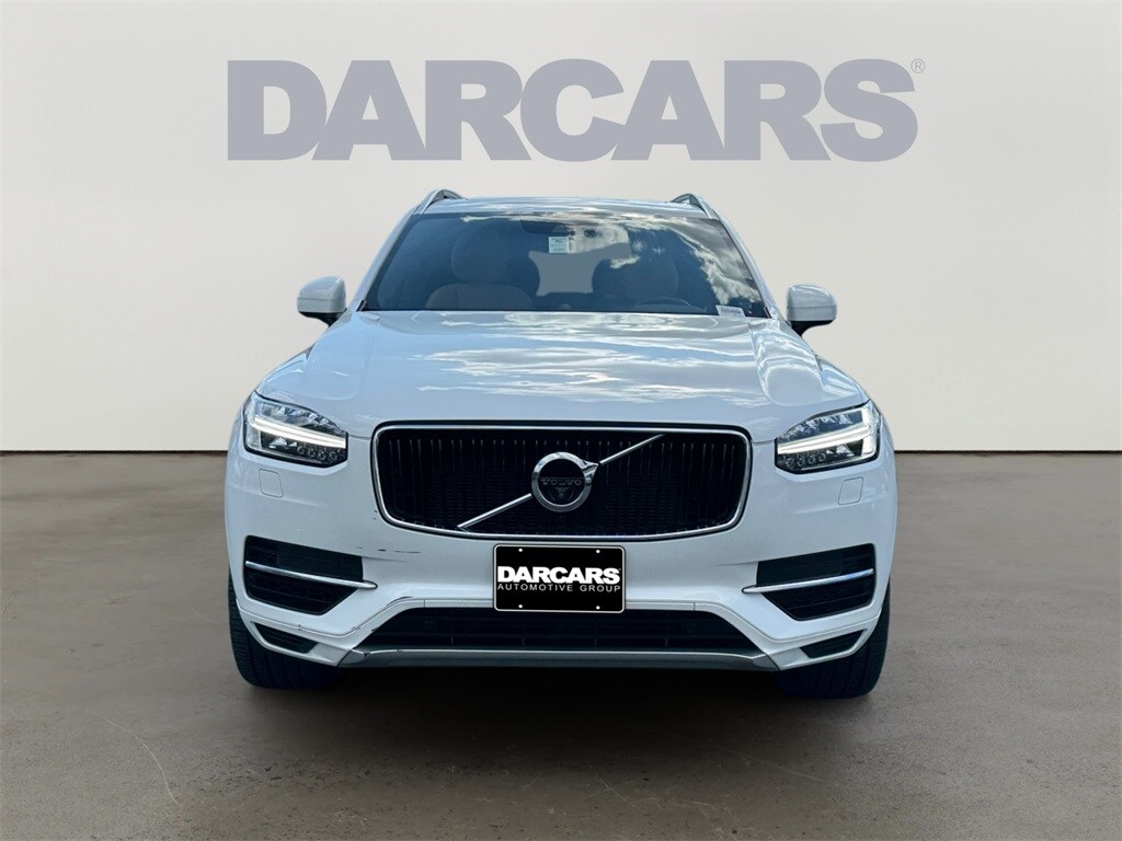 2018 Volvo XC90 T8 Momentum photo 2