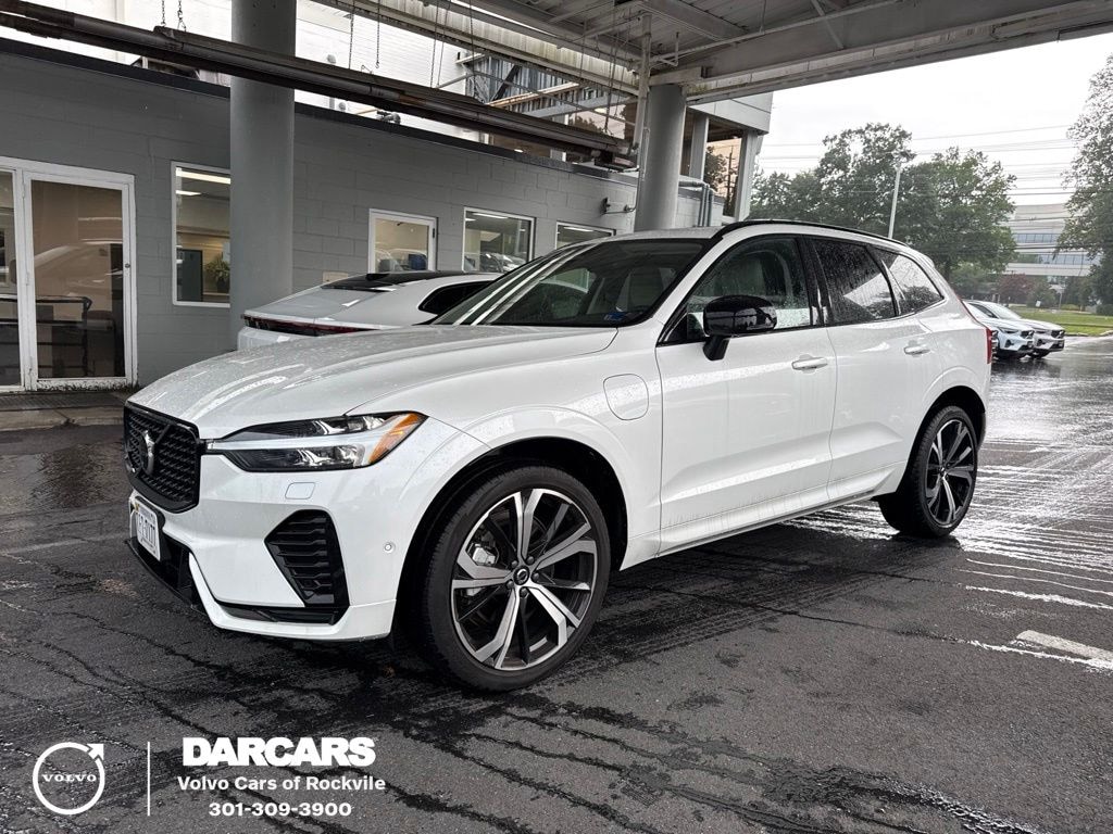 Certified 2025 Volvo XC60 Plug-In Hybrid T8 Ultra SUV