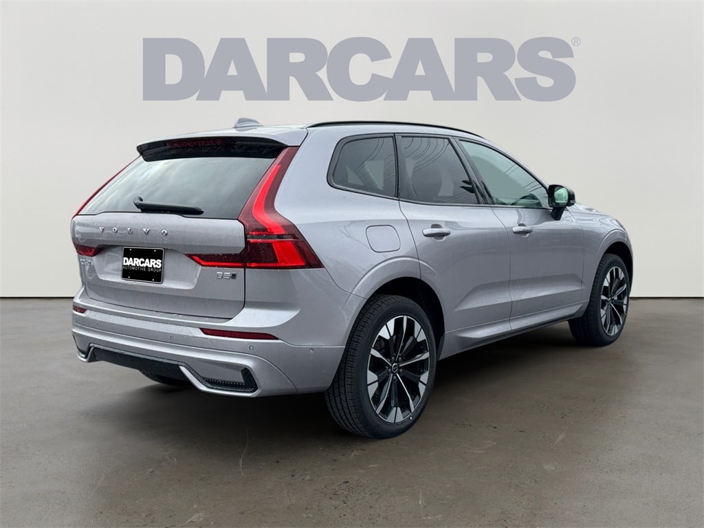 New 2026 Volvo XC60 B5 Plus SUV