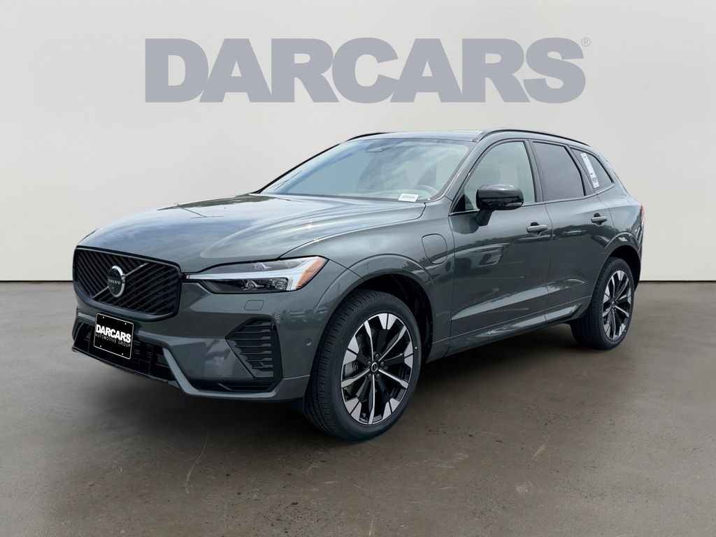 New 2026 Volvo XC60 plug-in hybrid T8 Plus SUV