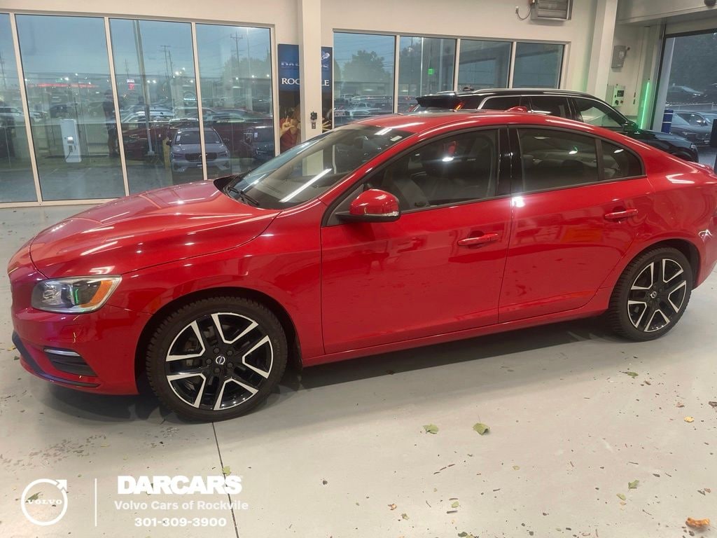 Used 2017 Volvo S60 T5 Dynamic Sedan