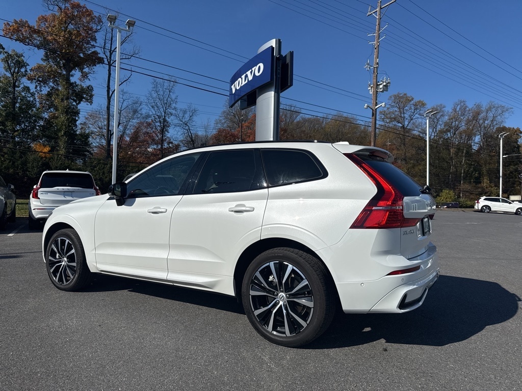 Certified 2023 Volvo XC60 B6 Ultimate Dark Theme SUV