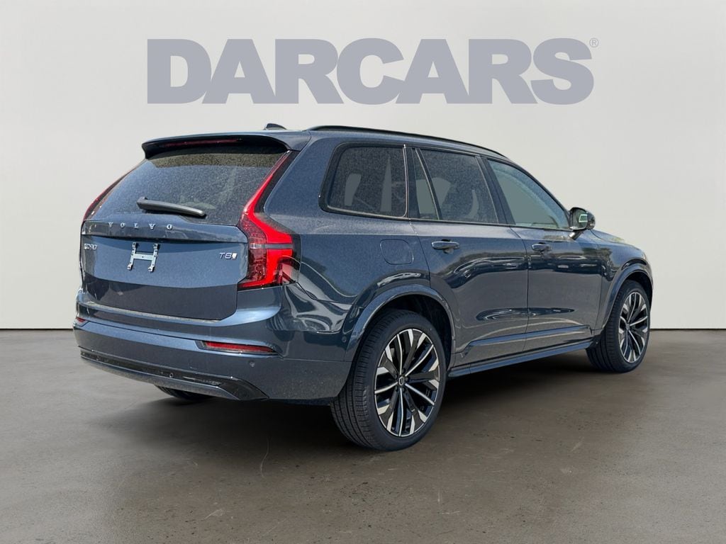 New 2026 Volvo XC90 plug-in hybrid T8 Ultra Dark Theme 7-Seater SUV