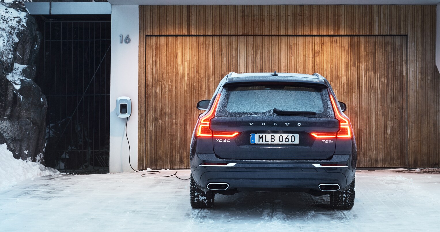 2019 Volvo Xc60 Vs 2019 Audi Q5 Compare Luxury Compact Suvs