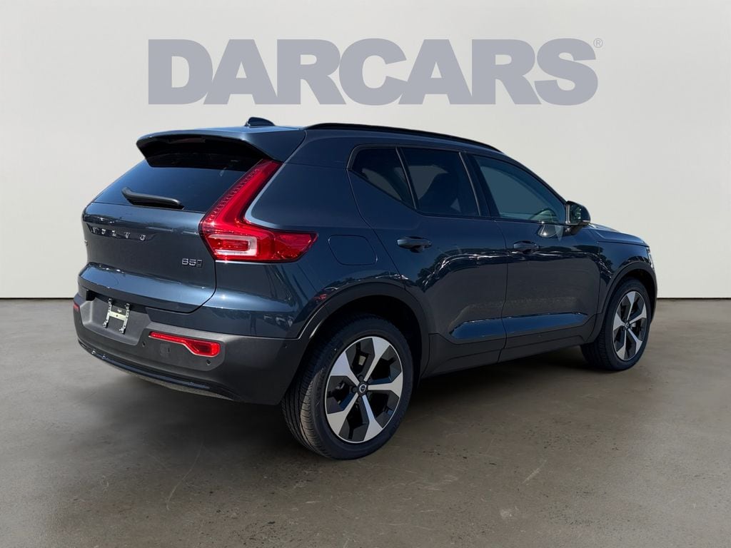 New 2026 Volvo XC40 B5 Plus SUV