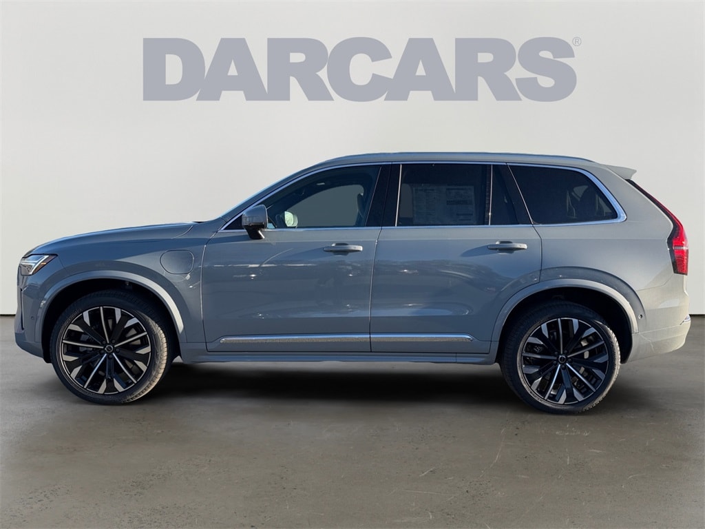 New 2026 Volvo XC90 plug-in hybrid T8 Plus 7-Seater SUV