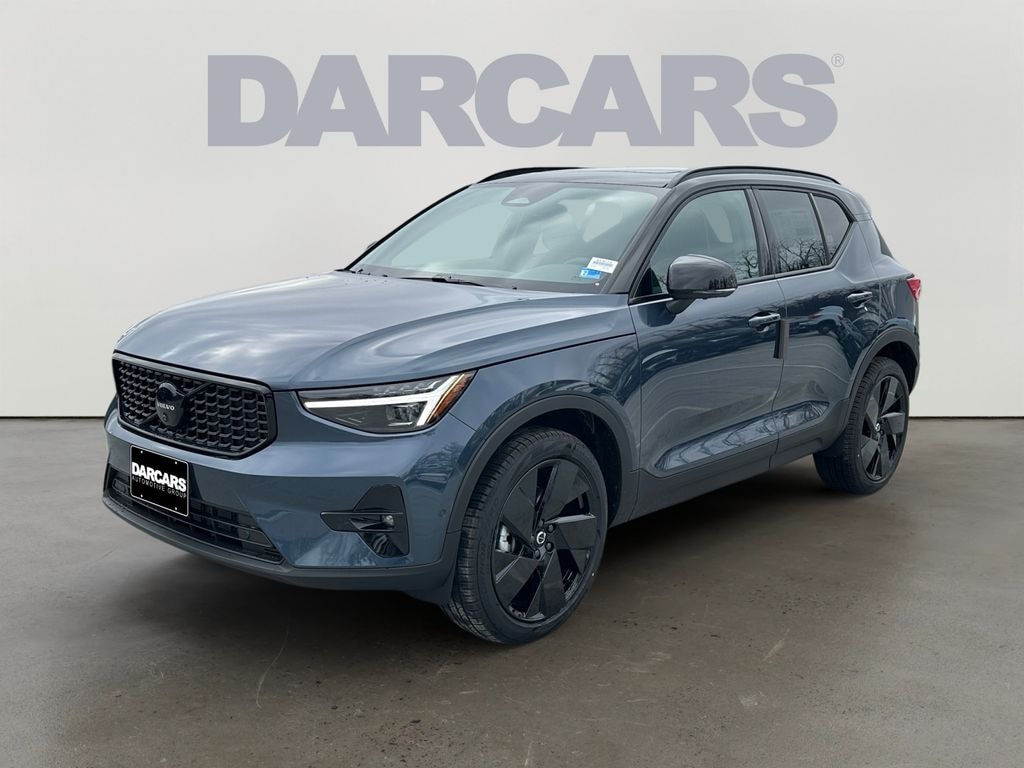 Used 2026 Volvo XC40 SUV