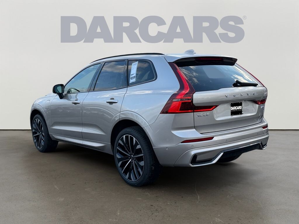 New 2026 Volvo XC60 plug-in hybrid T8 Ultra SUV