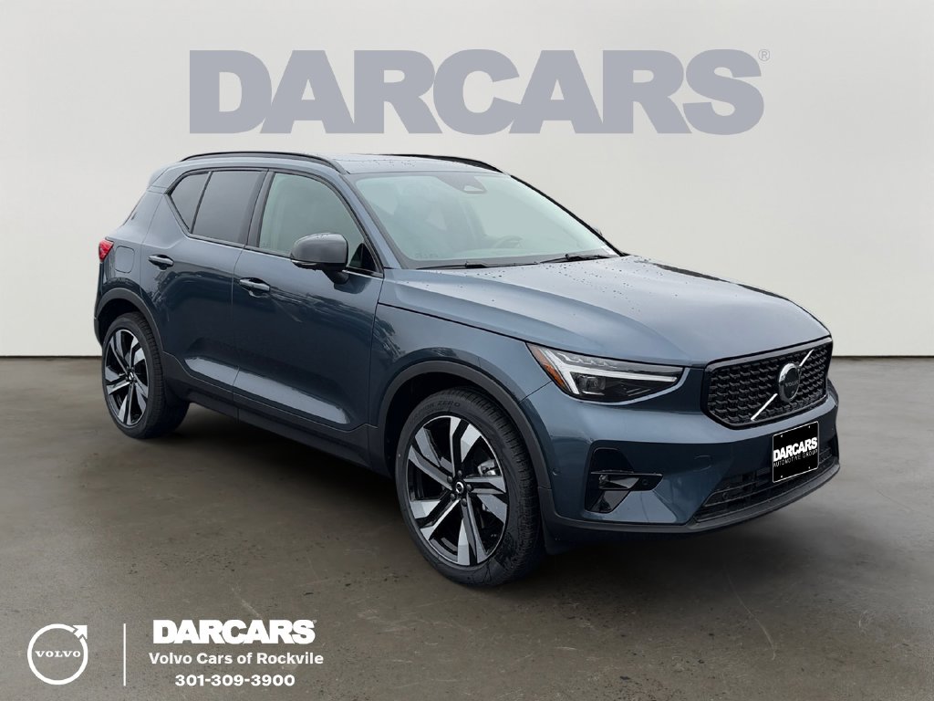 2026 Volvo XC40