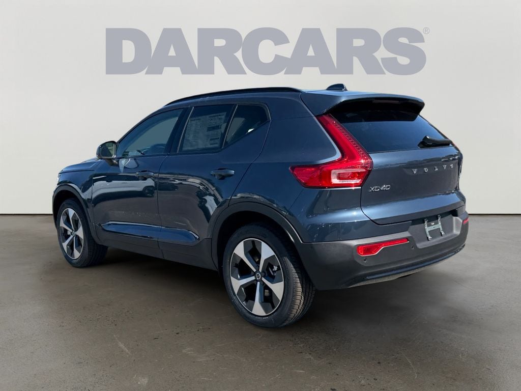 New 2026 Volvo XC40 B5 Plus SUV