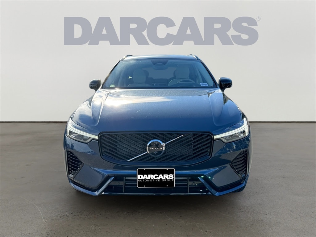 New 2026 Volvo XC60 plug-in hybrid T8 Ultra SUV