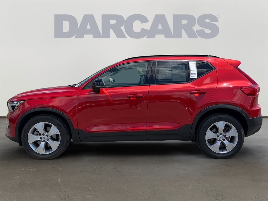 Certified 2023 Volvo XC40 SUV