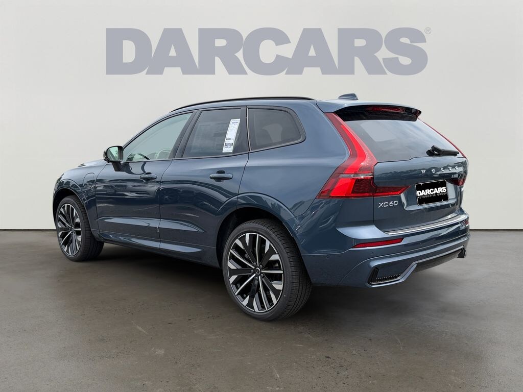 New 2026 Volvo XC60 plug-in hybrid T8 Ultra SUV