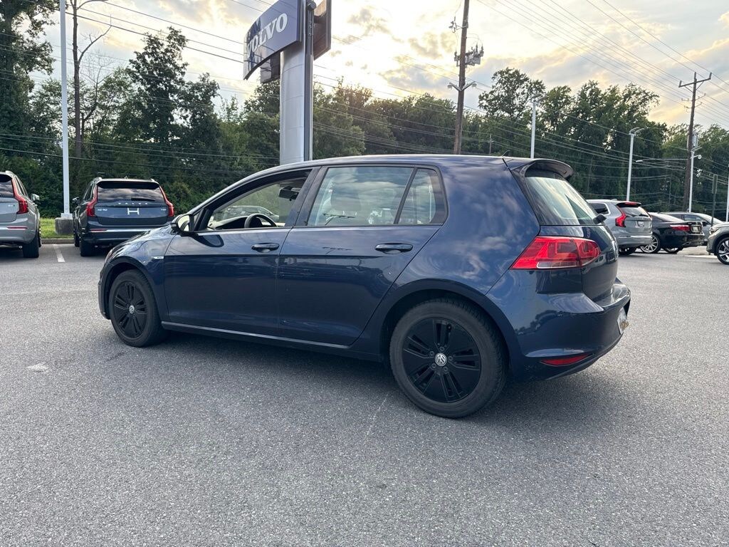 Used 2016 Volkswagen e-Golf SE Hatchback