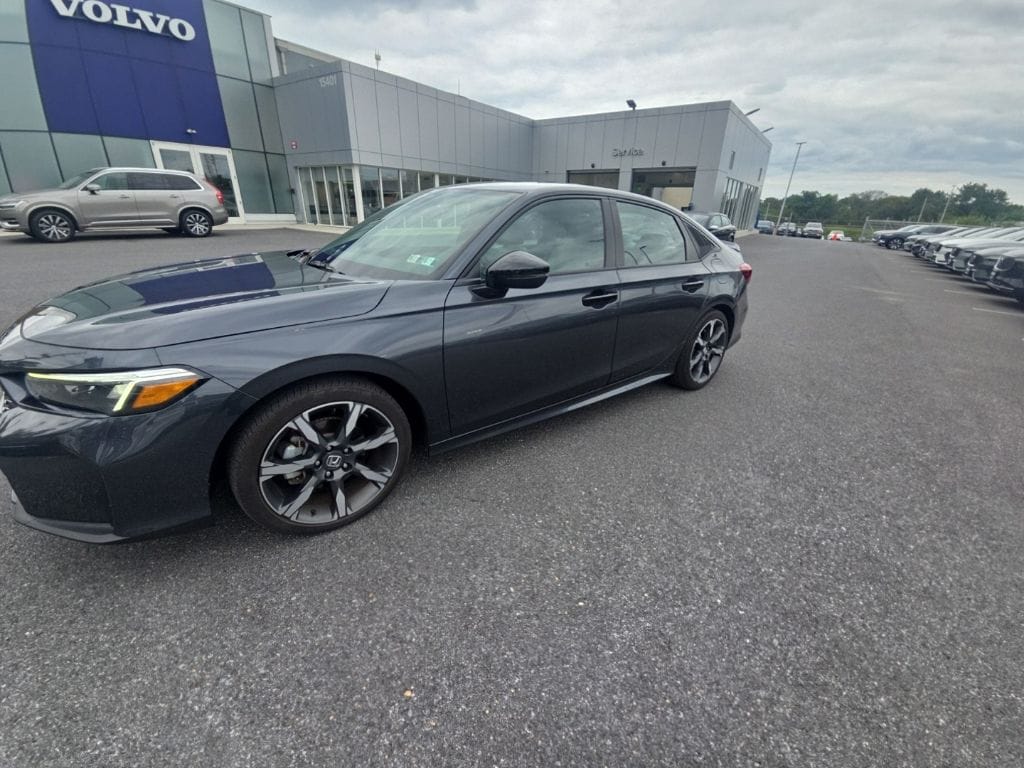 Used 2025 Honda Civic Hybrid Sport Touring Sedan