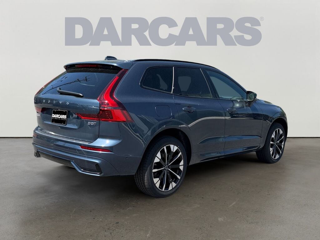 New 2026 Volvo XC60 B5 Plus SUV