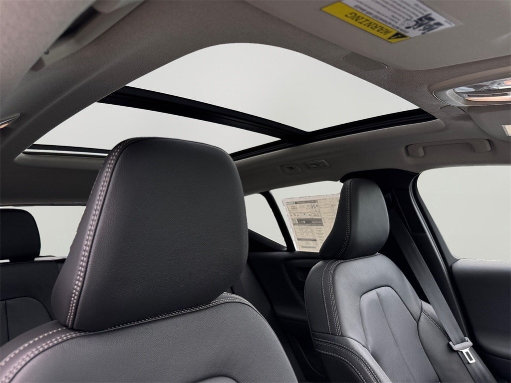 New 2026 Volvo XC40 B5 Plus SUV