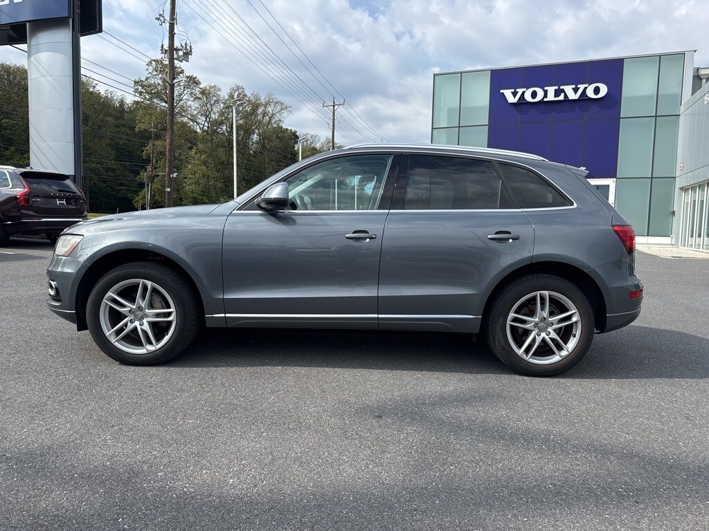 2013 Audi Q5 2.0T Premium Plus photo 2