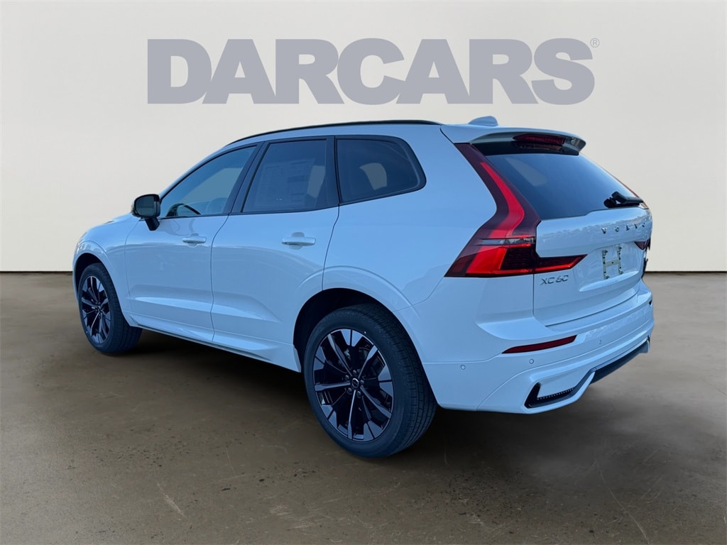 New 2026 Volvo XC60 B5 Plus SUV