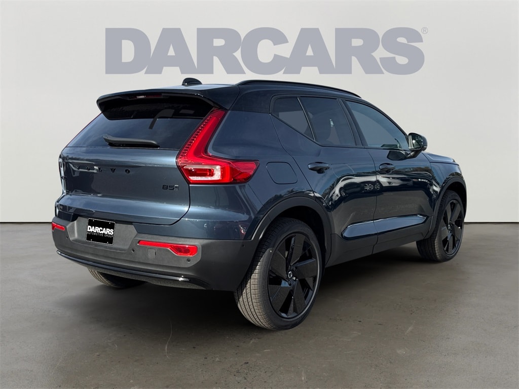 New 2026 Volvo XC40 B5 Ultra Black Edition SUV