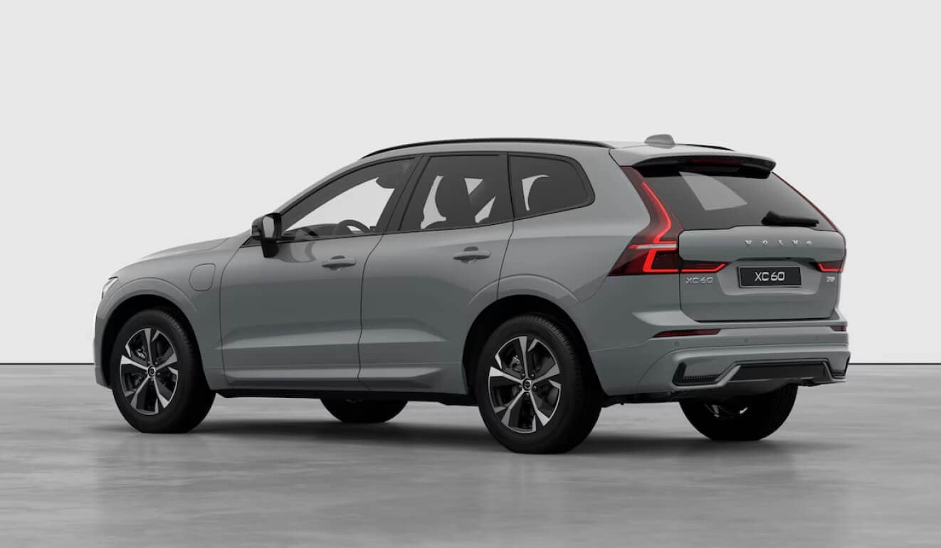 2026 Volvo XC60 Plug-In Hybrid Core Rear View