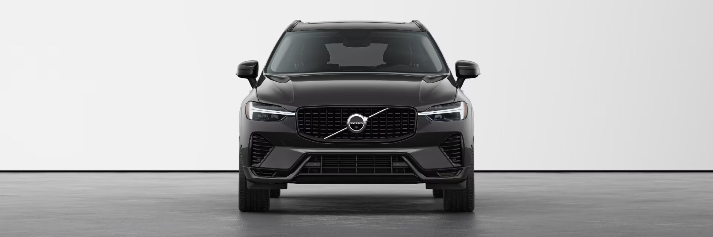 2025 Volvo XC60 Plug-In Hybrid Plus