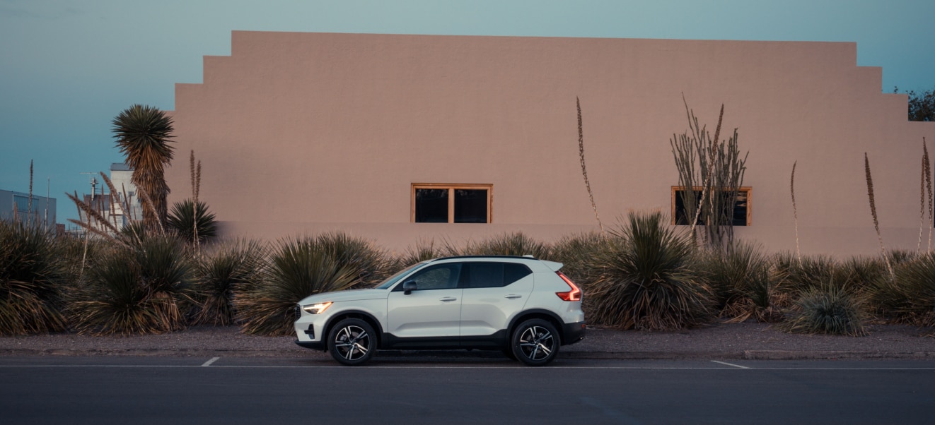 2025 Volvo XC40 Ultra Performance