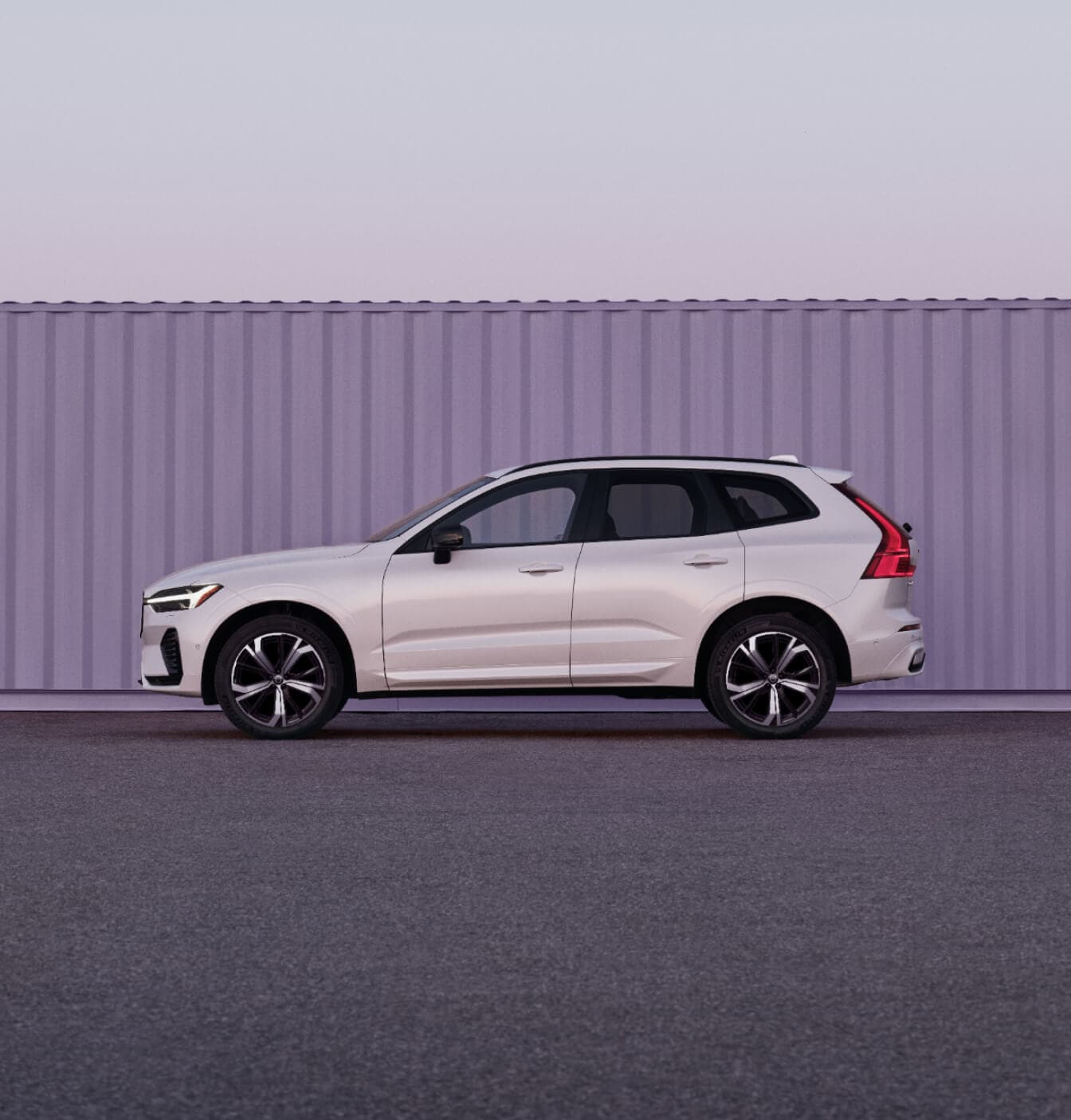 Volvo XC60 vs. Acura RDX: Dimensions