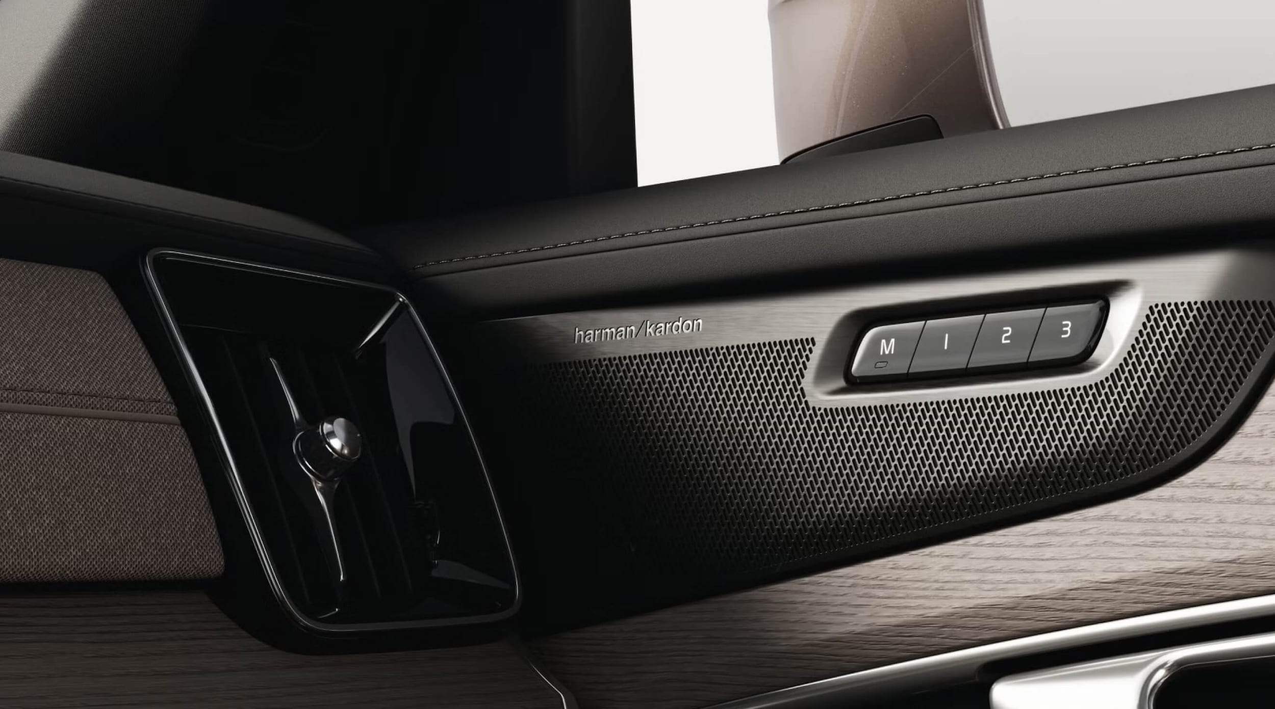 2026 Volvo XC90 Ultra Cabin Features
